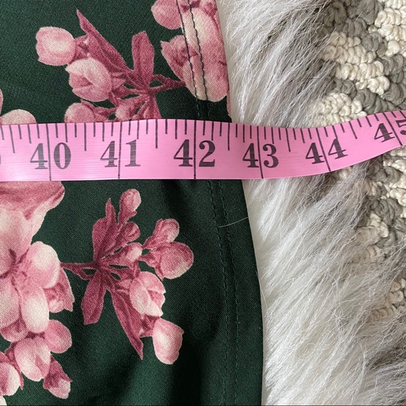 🔥SOLD🔥 Boutique Floral Rouched Midi Dress Green Pink S-L - Picture 15 of 15